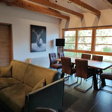 Maison d'hôtes Geraniums Et Neige Fraiche, Avec De Gamme, Balneo Massante Et Sauna Prives